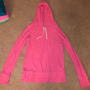 American Eagle hooded, long sleeve top